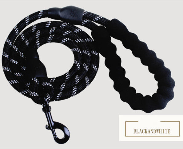 Happy Pup Nylon Dog Leash – Safe Evening Walks for Pets