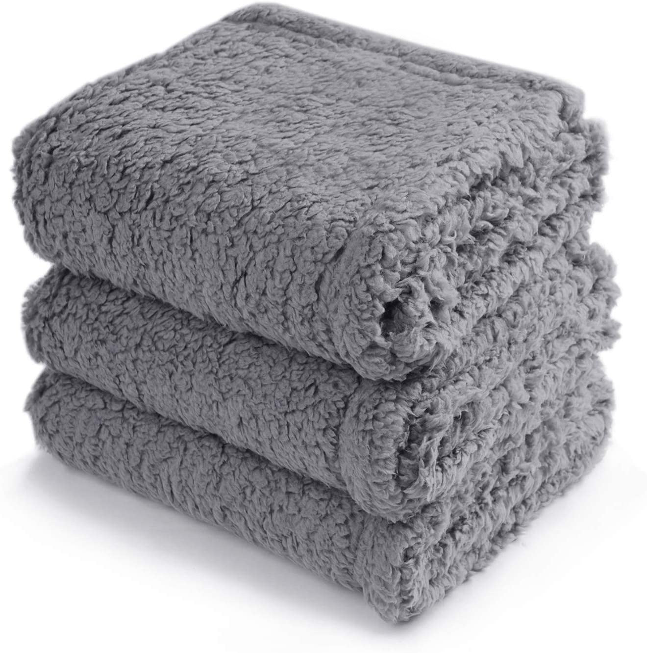 Fur Haven Velvet Blanket - Cozy Comfort for Your Pet