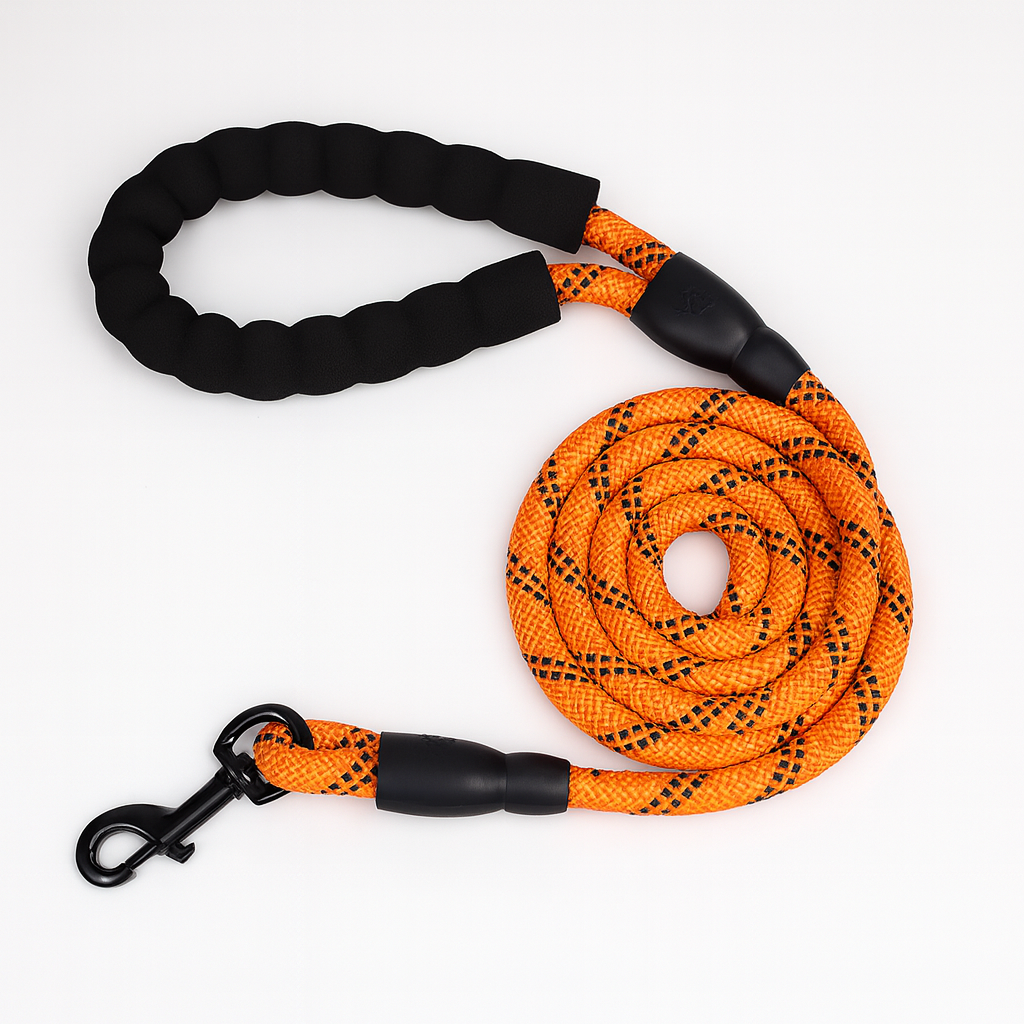 Happy Pup Nylon Dog Leash – Safe Evening Walks for Pets